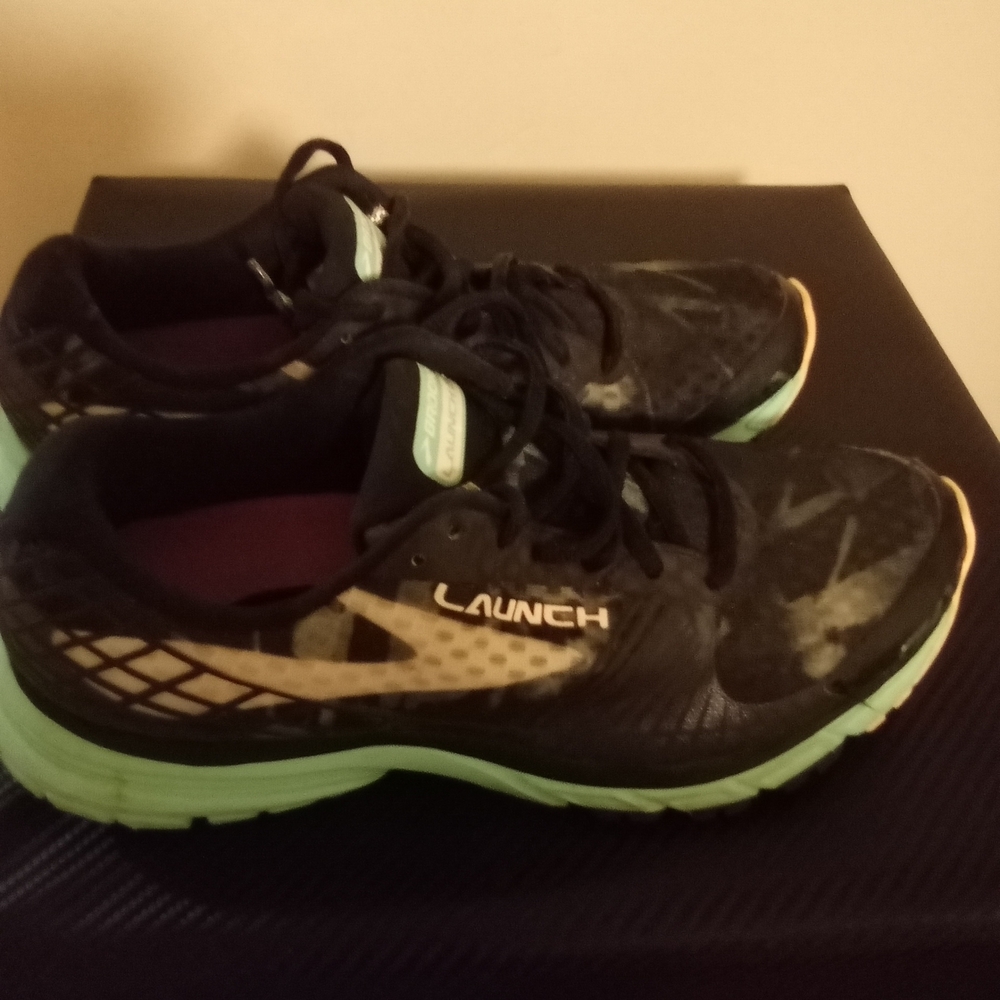 Brooks Brothers Black and Green Athletic Shoes with Reflective Accents